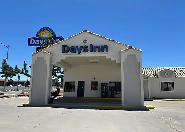 Days By Wyndham West